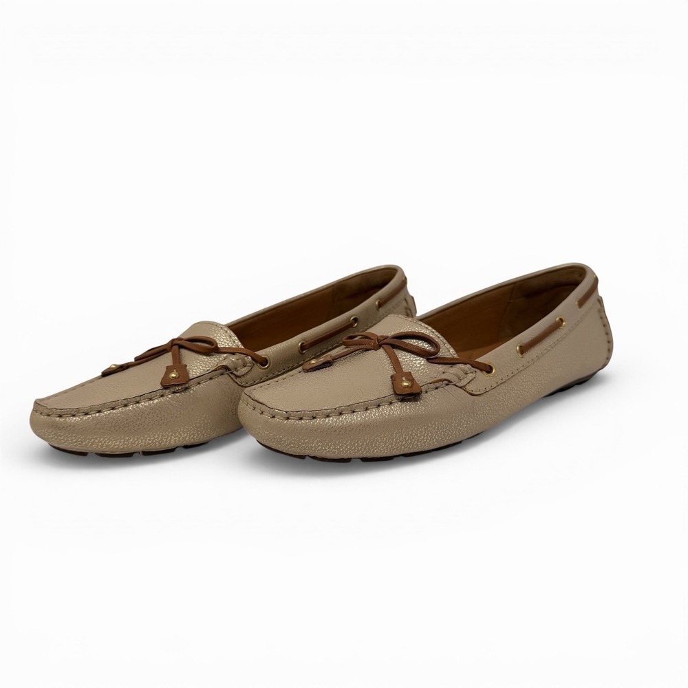 Clark's Artisan Women's 7.5‎ Gold Driving Moccasins Metallic Loafers Bow Detail